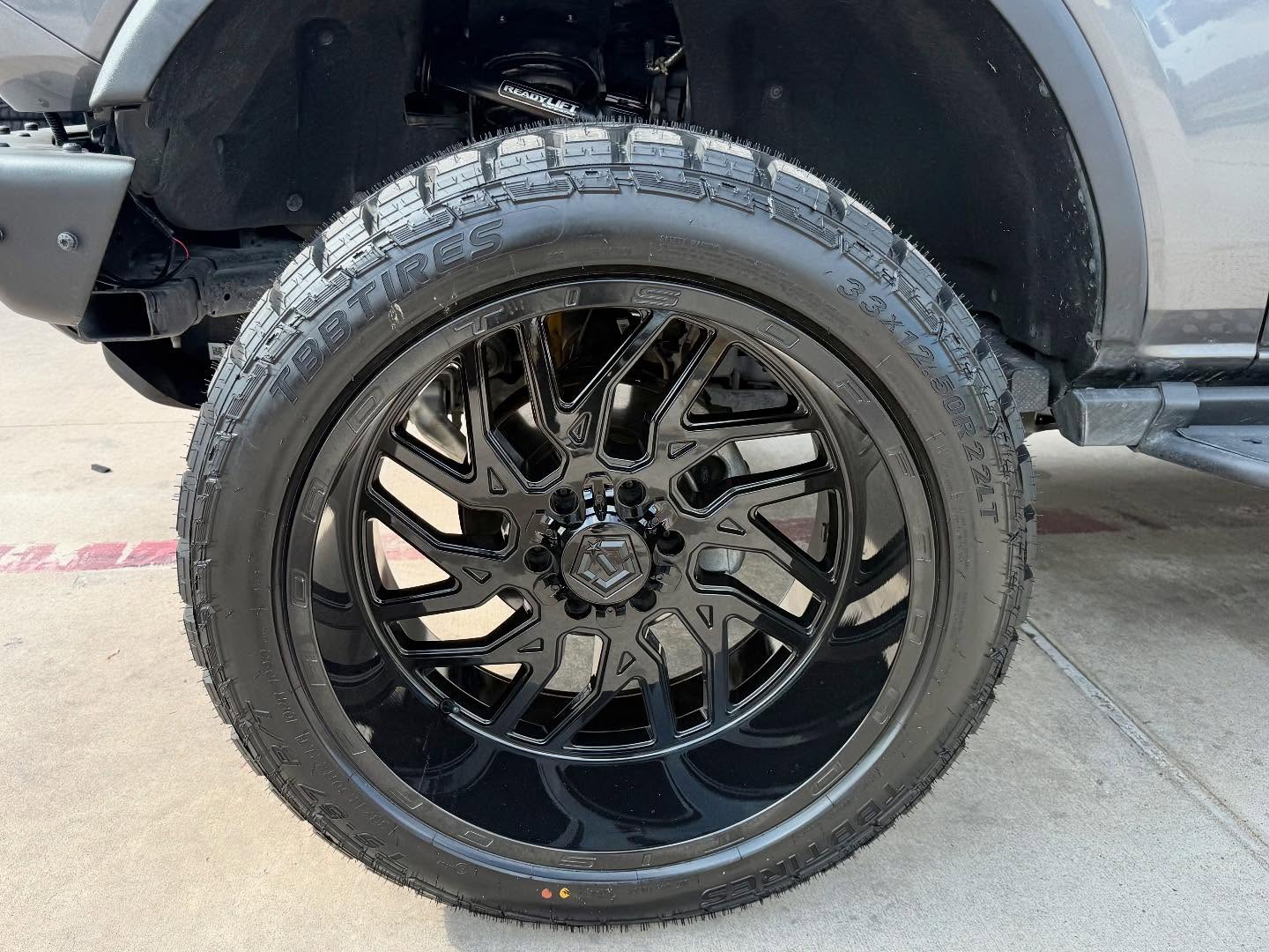 24X12 TIS 544B OFF-ROAD WHEELS WITH 8X6.5(165.1) AND -51 OFFSET - GLOSS BLACK
