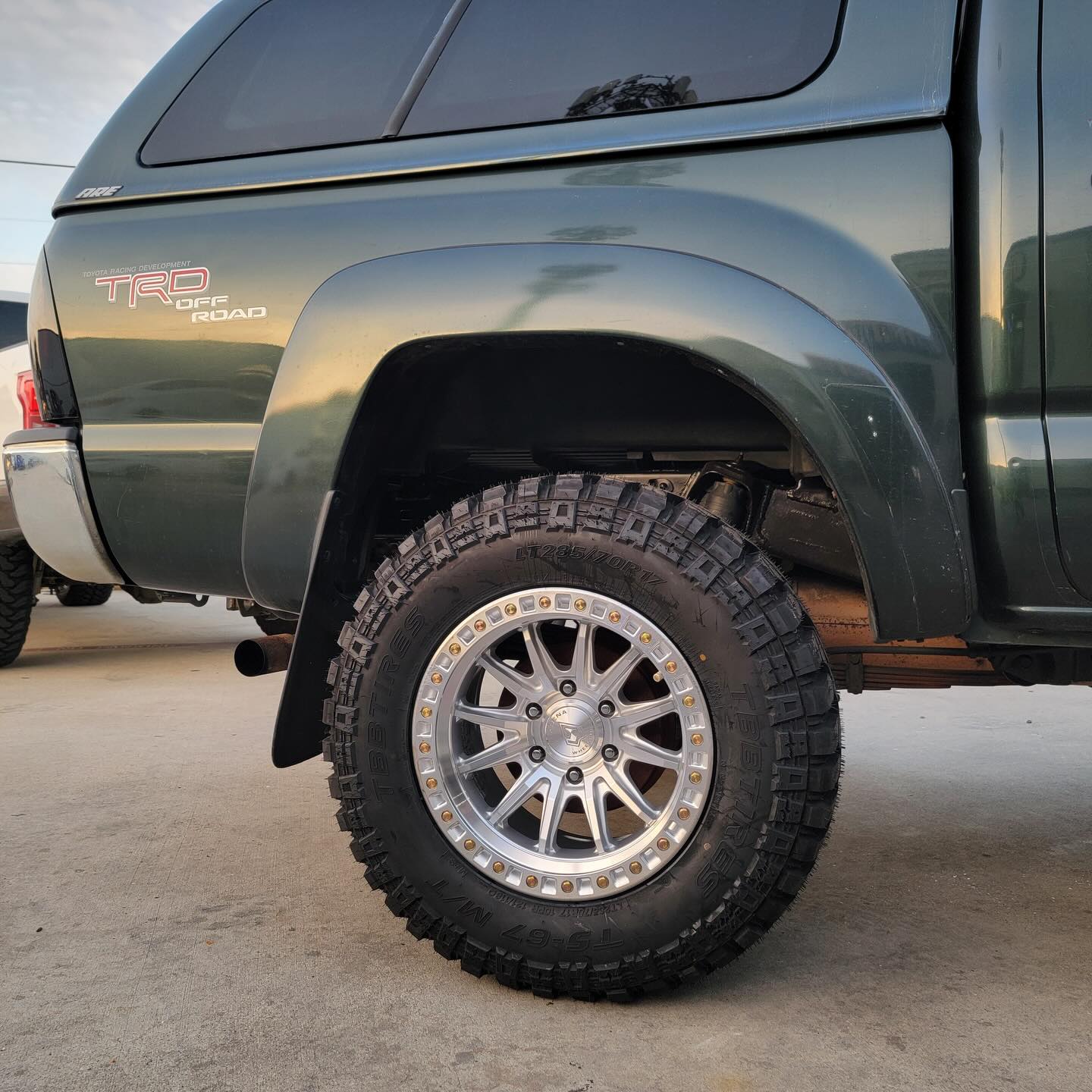 ARENA A103 MISSION WHEELS 6X135 - GLOSS SILVER MACHINED