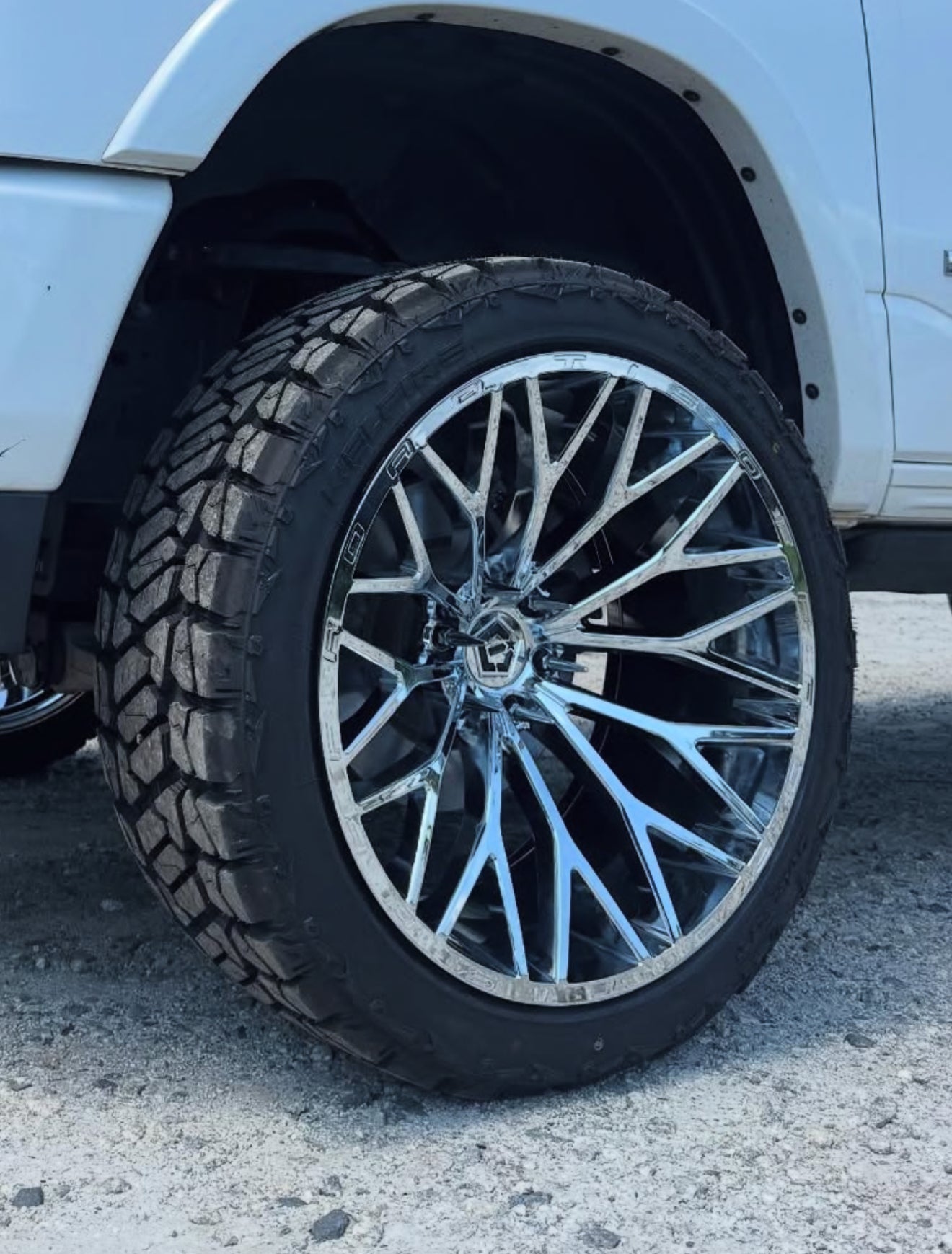 TIS OFF-ROAD 566C WHEELS 8X170 - CHROME