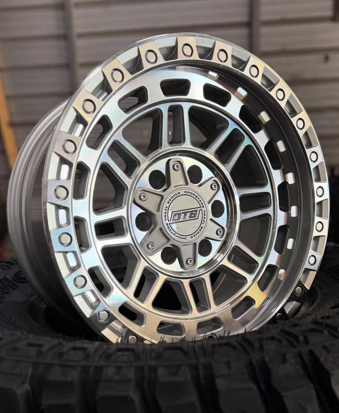 DROPSTAR TRAIL SERIES 603MS WHEELS 5X5.0(127) & 5X5.5(139.7) - MACHINED SILVER