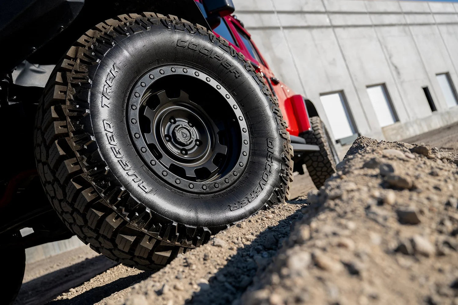 ARENA A112 GUNNER WHEELS 6X135 - SATIN BLACK