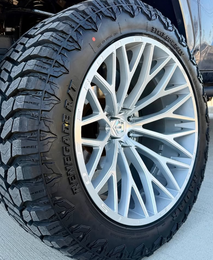 TIS OFF-ROAD 566BSM WHEELS 6X135 - SILVER BRUSHED