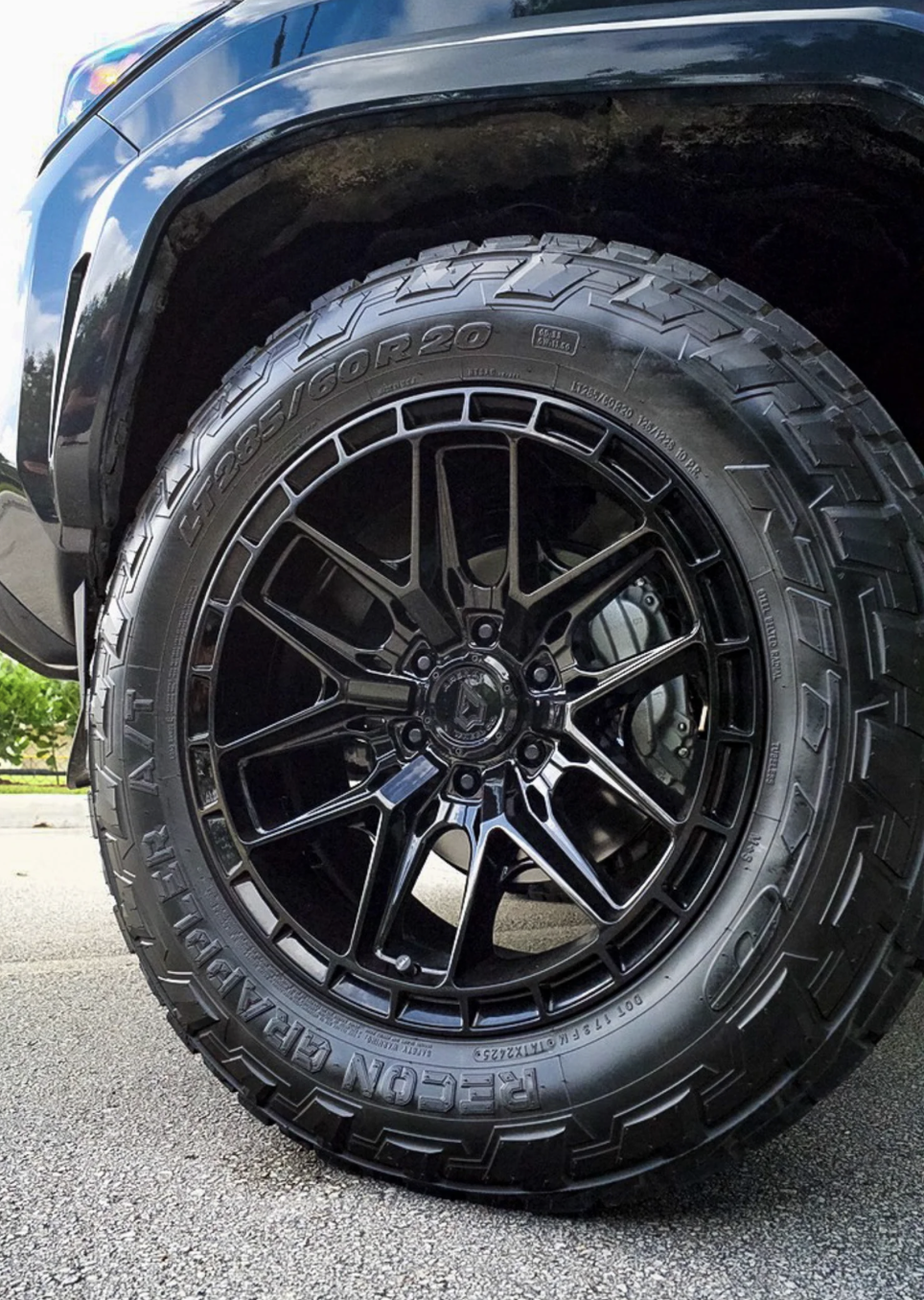 ARENA A114 BATTLE WHEELS 6X135 - GLOSSY BLACK