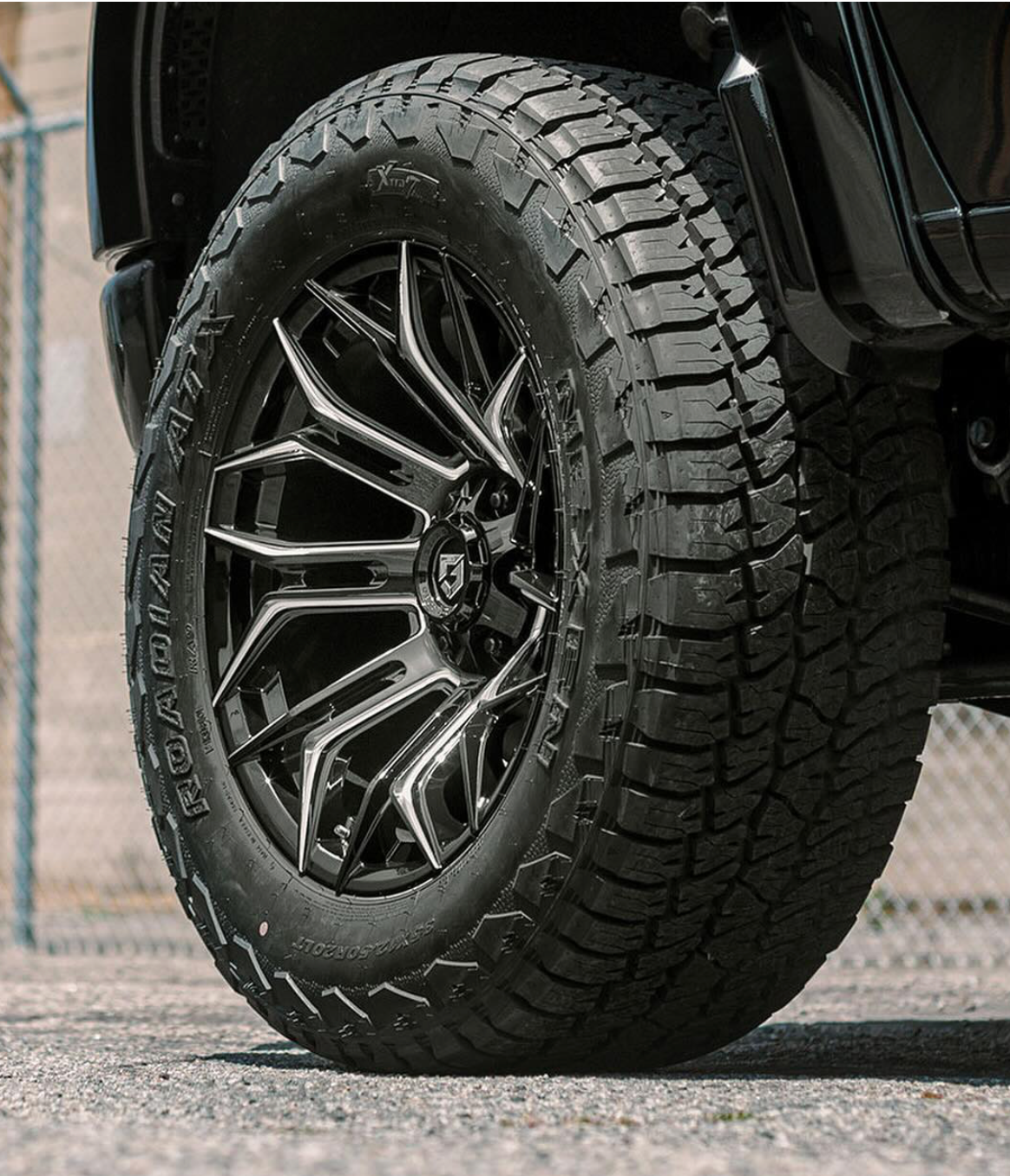 GEAR OFF-ROAD WHEELS 776BM FLAIR 6X5.5(139.7) & 6X135 - GLOSS BLACK MILLED