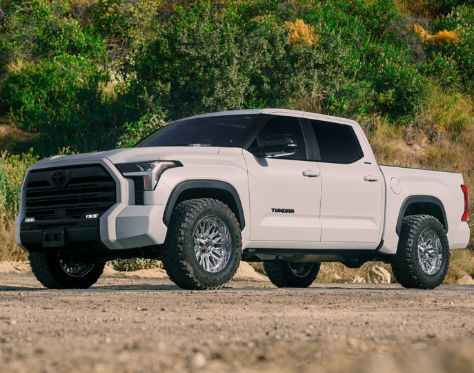 GEAR OFF-ROAD WHEELS 775C SURGE 6X5.5(139.7) & 6X135 - CHROME