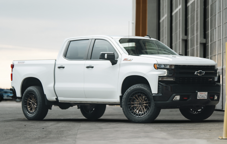 FUEL OFF-ROAD WHEELS CELSIUS FC874 6X5.5(139.7) - MATTE BRONZE W/ M-BLK LIP
