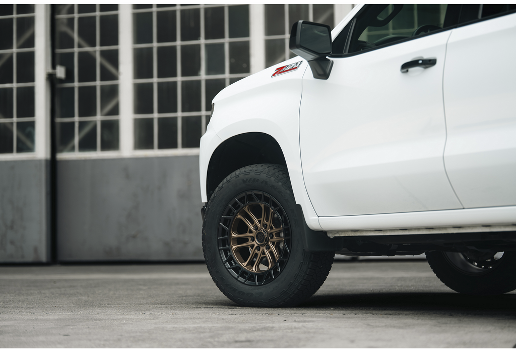 FUEL OFF-ROAD WHEELS CELSIUS FC874 6X5.5(139.7) - MATTE BRONZE W/ M-BLK LIP