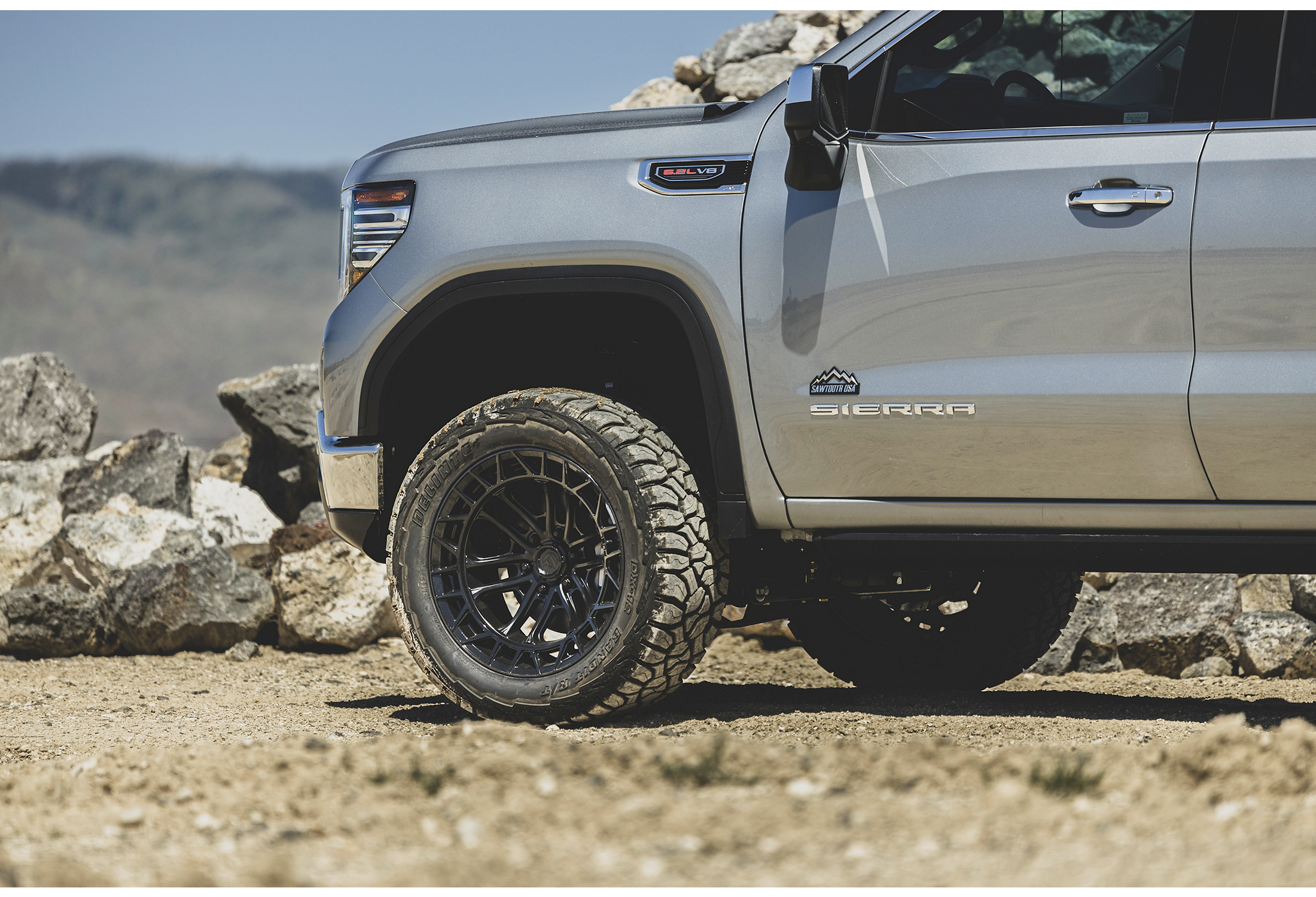 FUEL OFF-ROAD WHEELS CELSIUS FC874 6X5.5(139.7) - MATTE BLACK W/ G-BLK LIP